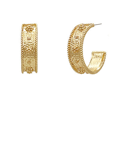 Gold 30mm Textured Hoops