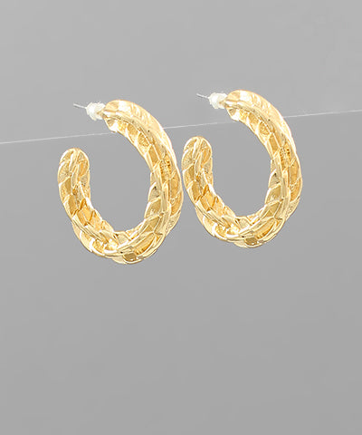 Twisted Chain Hoops