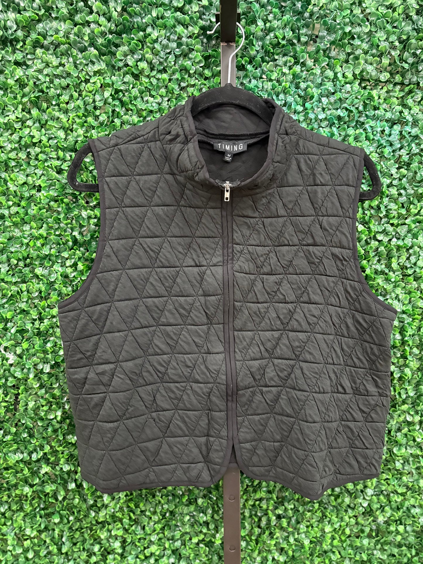 Perfect Timing Vest - Charcoal