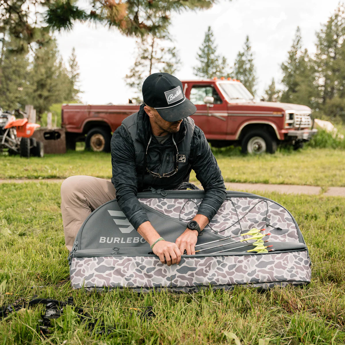 Burlebo Bow Case - Classic Deer Camo