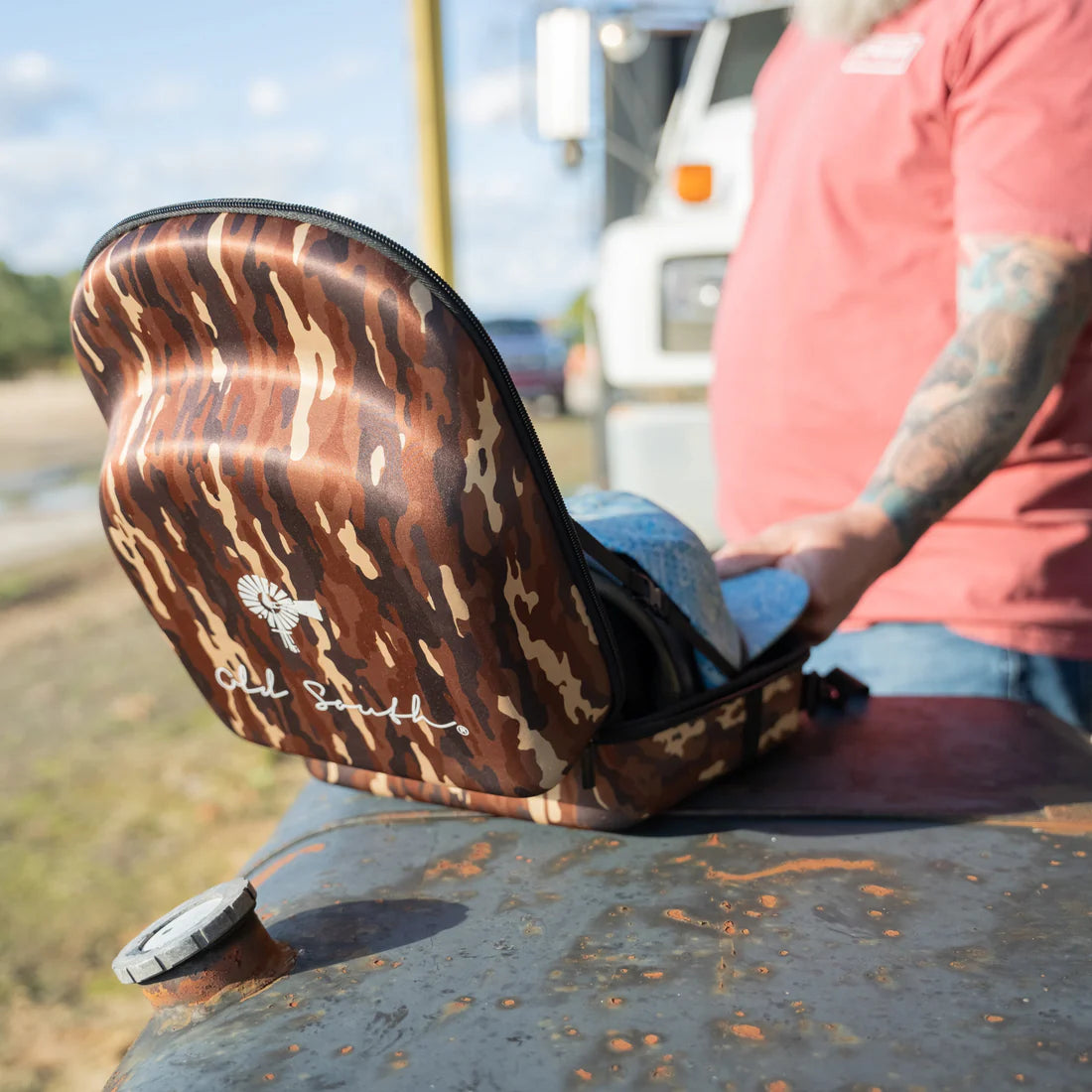 Old South 6 Hat Travel Case - Bark Camo