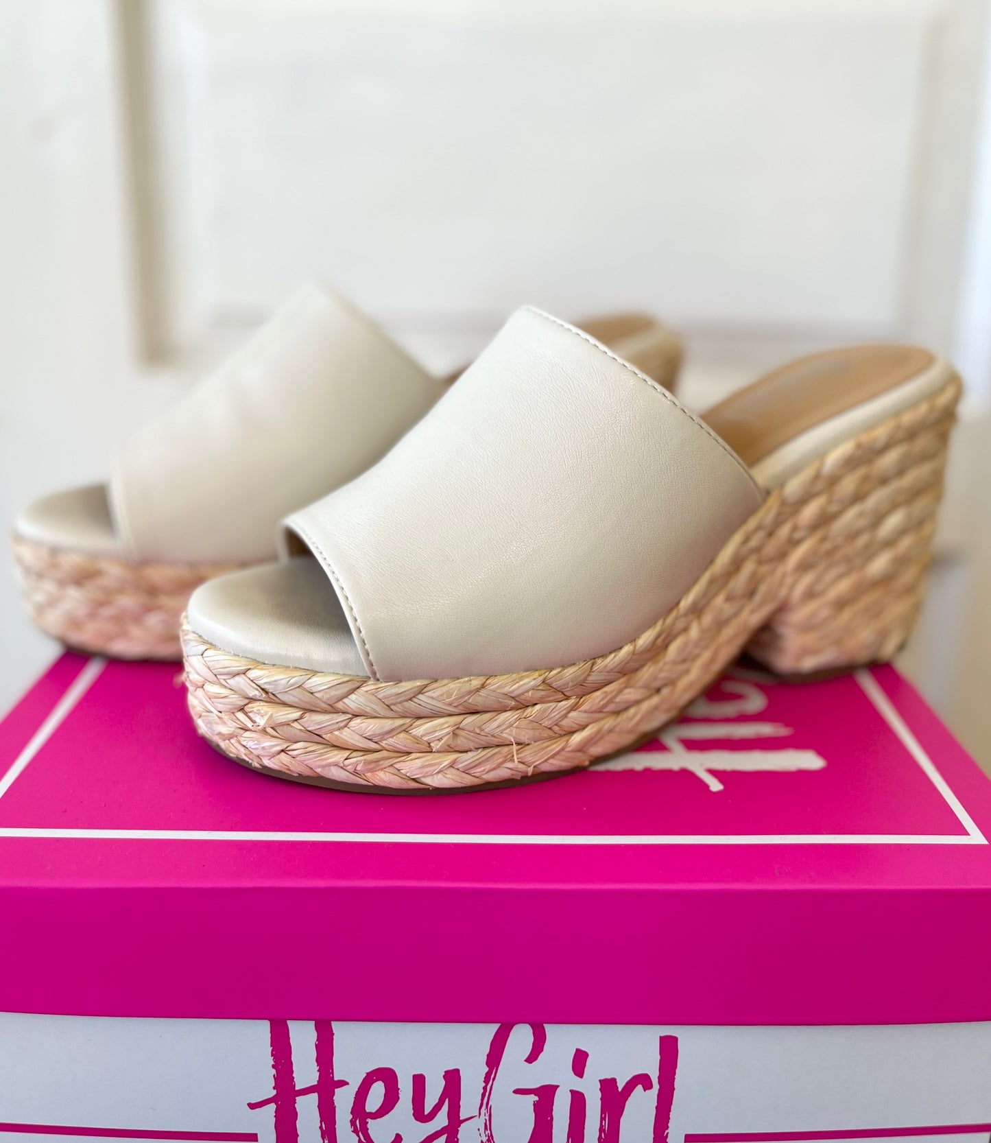 Corkys Solstice Ivory