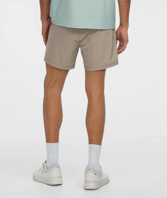 SSCO Everyday Hybrid Short - Acorn
