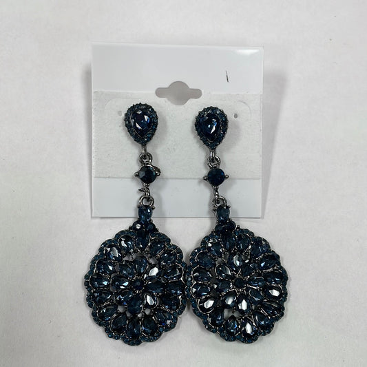 Formal Earrings Detailed Blue Circle Stone