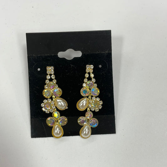 Formal Earrings Gold AB with Pearl