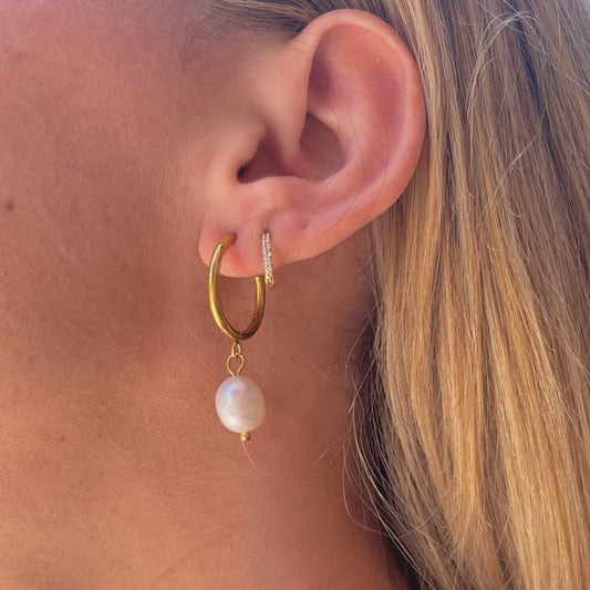 Nikki Smith Eleanor Pearl Hoops