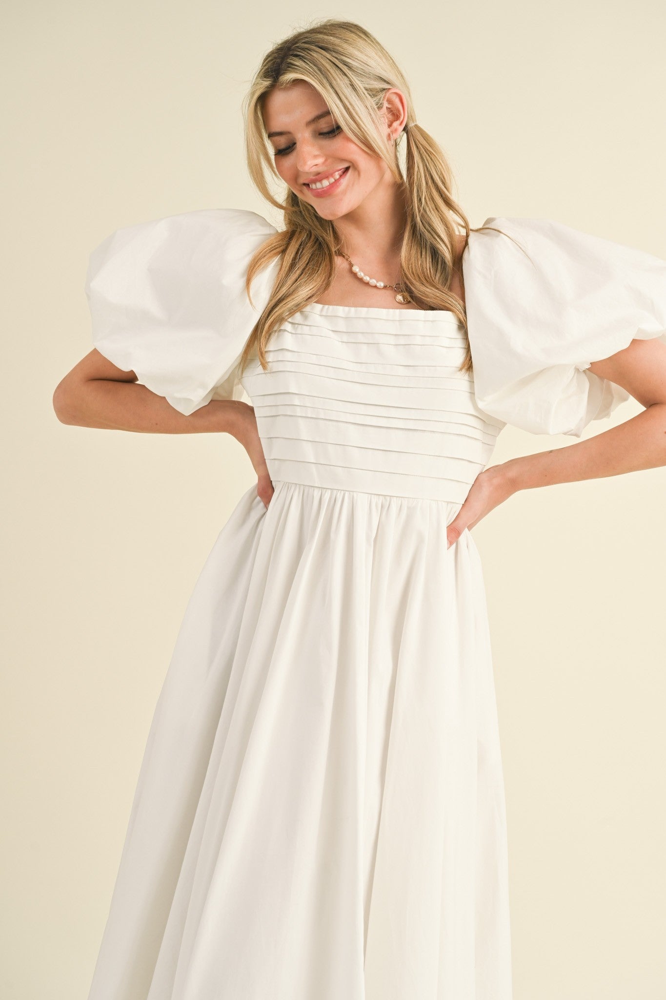 Queue the Dramatics Dress - White