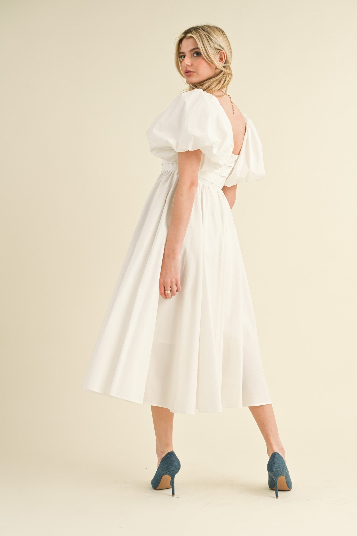 Queue the Dramatics Dress - White