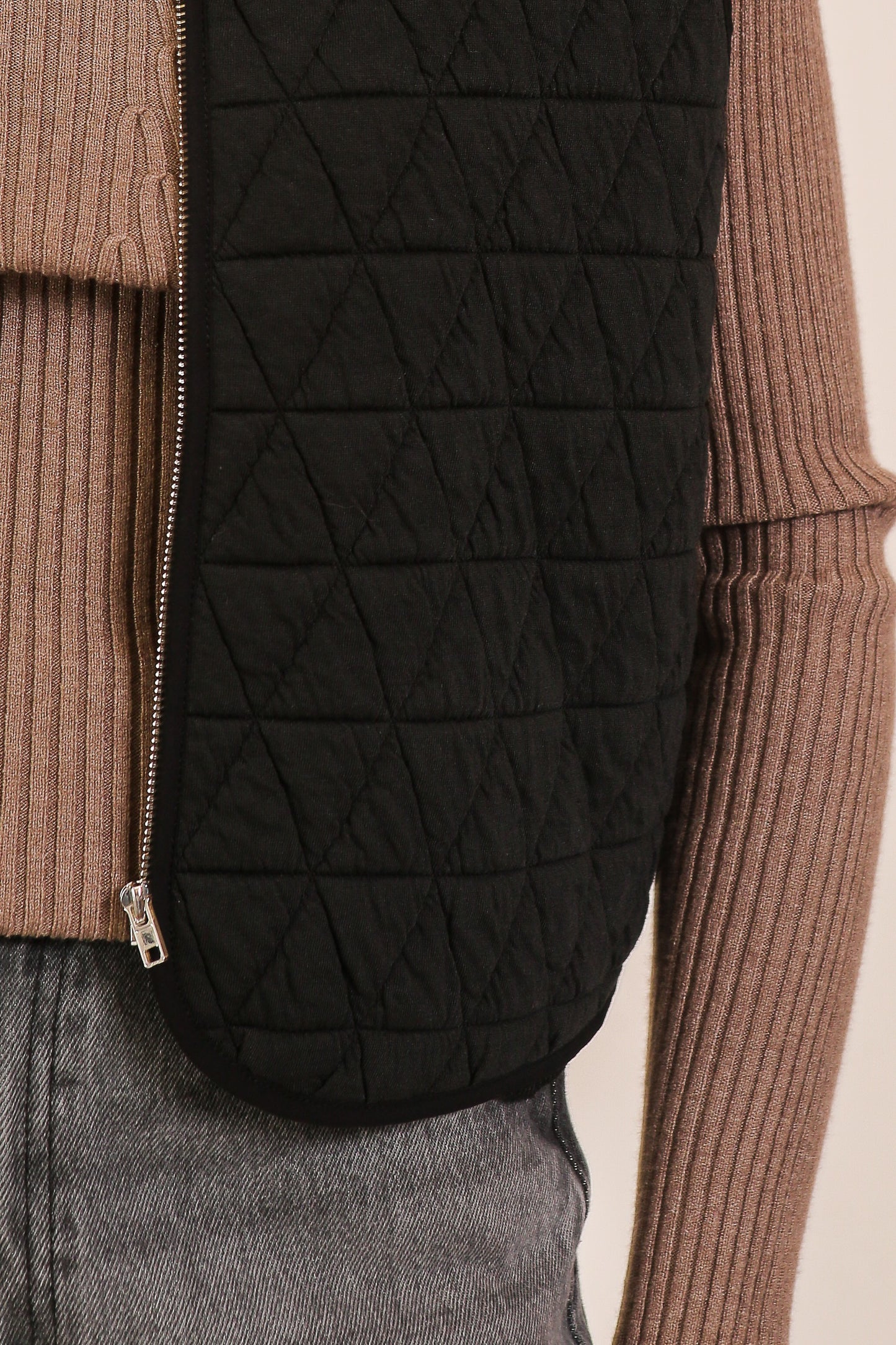 Perfect Timing Vest - Charcoal