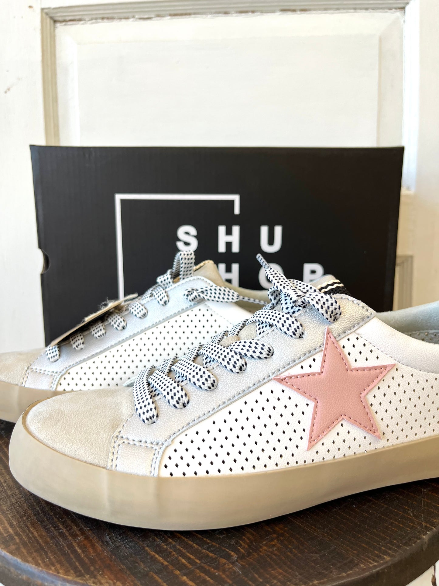 Shu Shop Paula Pink Star Sneakers