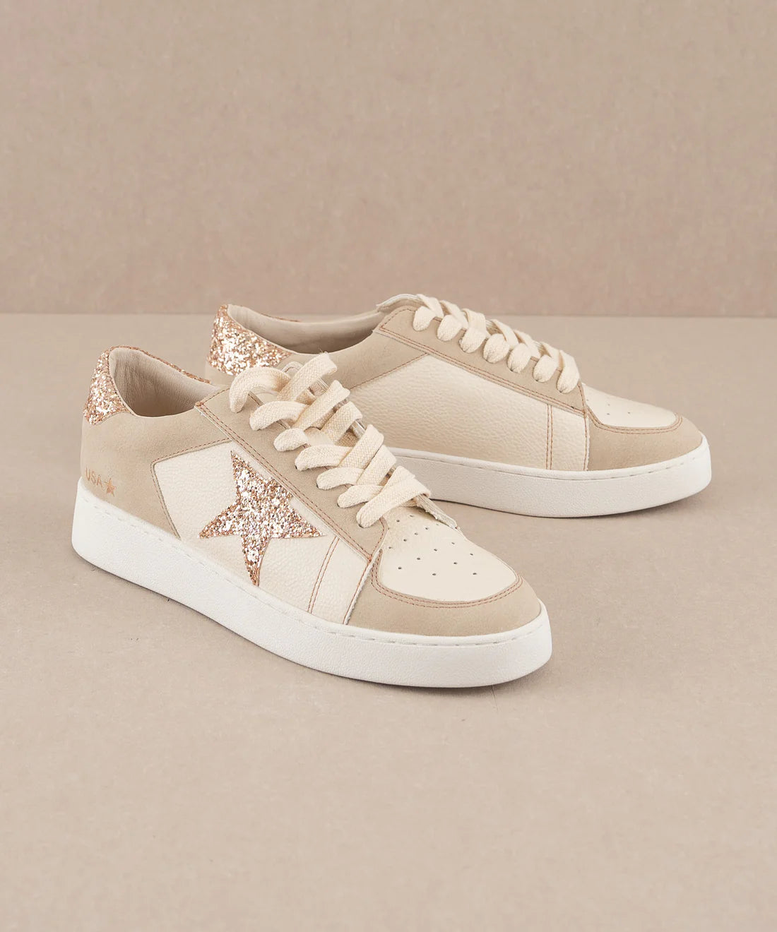 The Liberty - Beige Glitter Star Sneaker