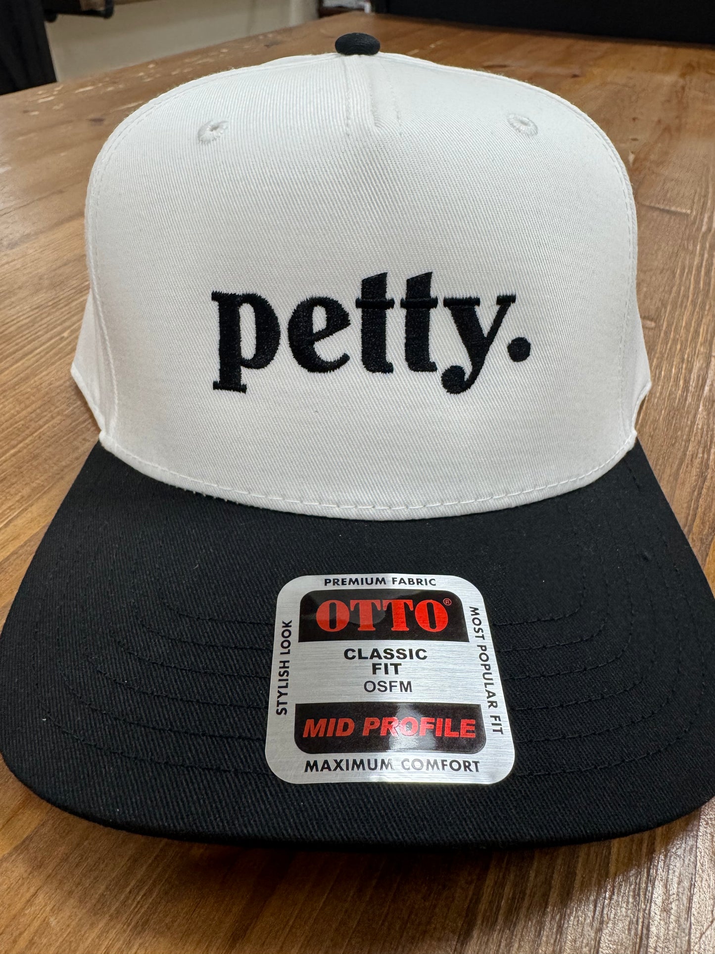 Petty Hat
