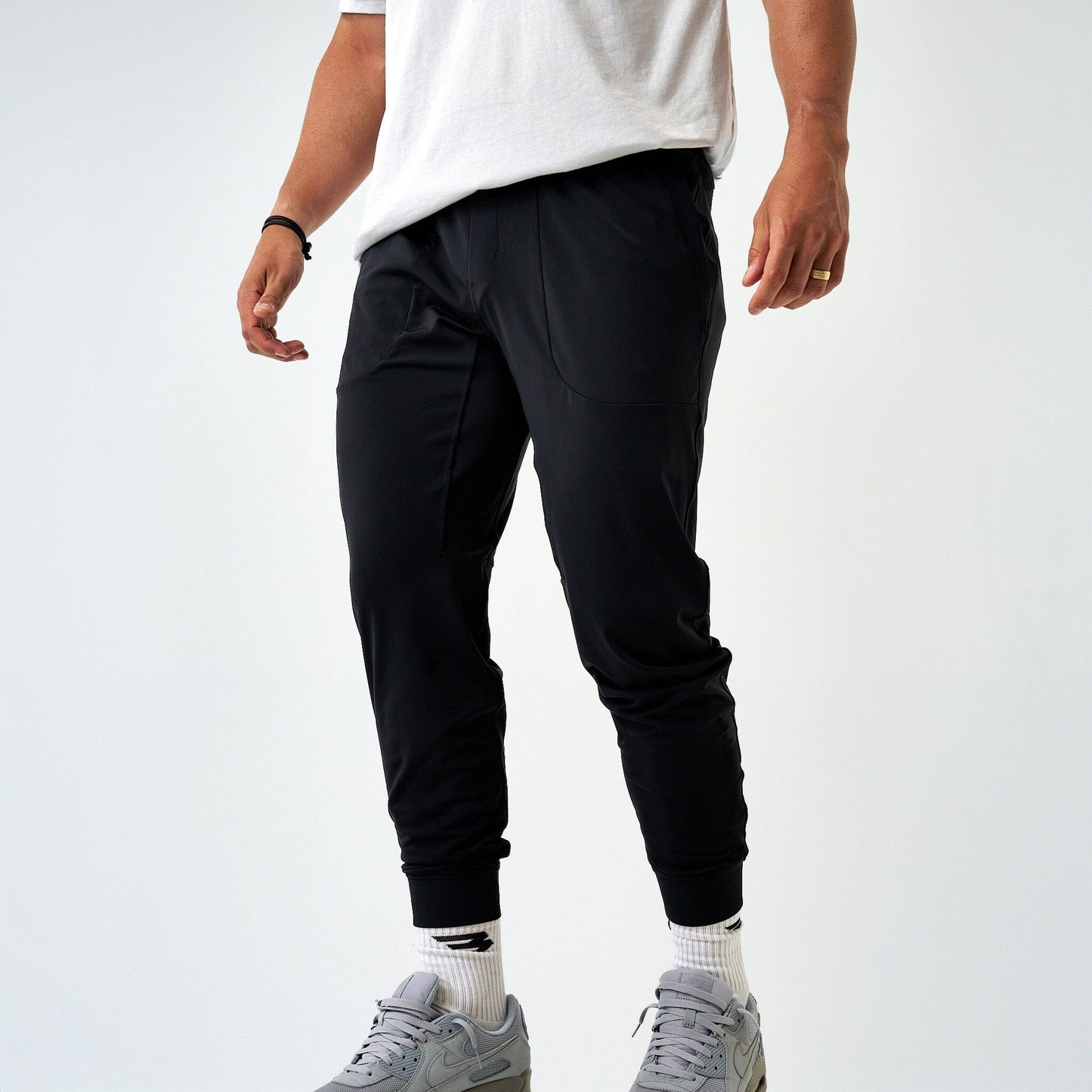 Burlebo Performance Joggers - Black