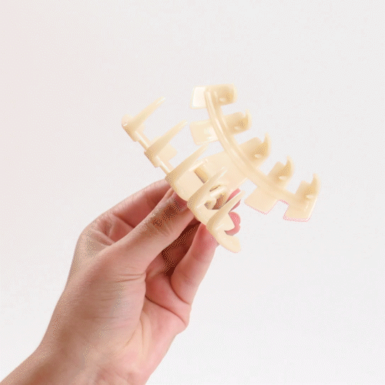Teleties Large Jet Black Claw Clip